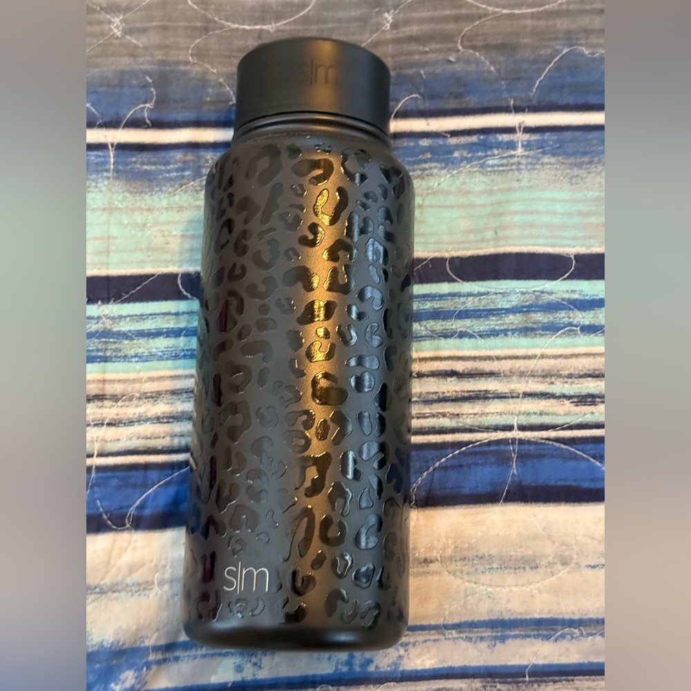 Simple Modern Summit 32oz Bottle